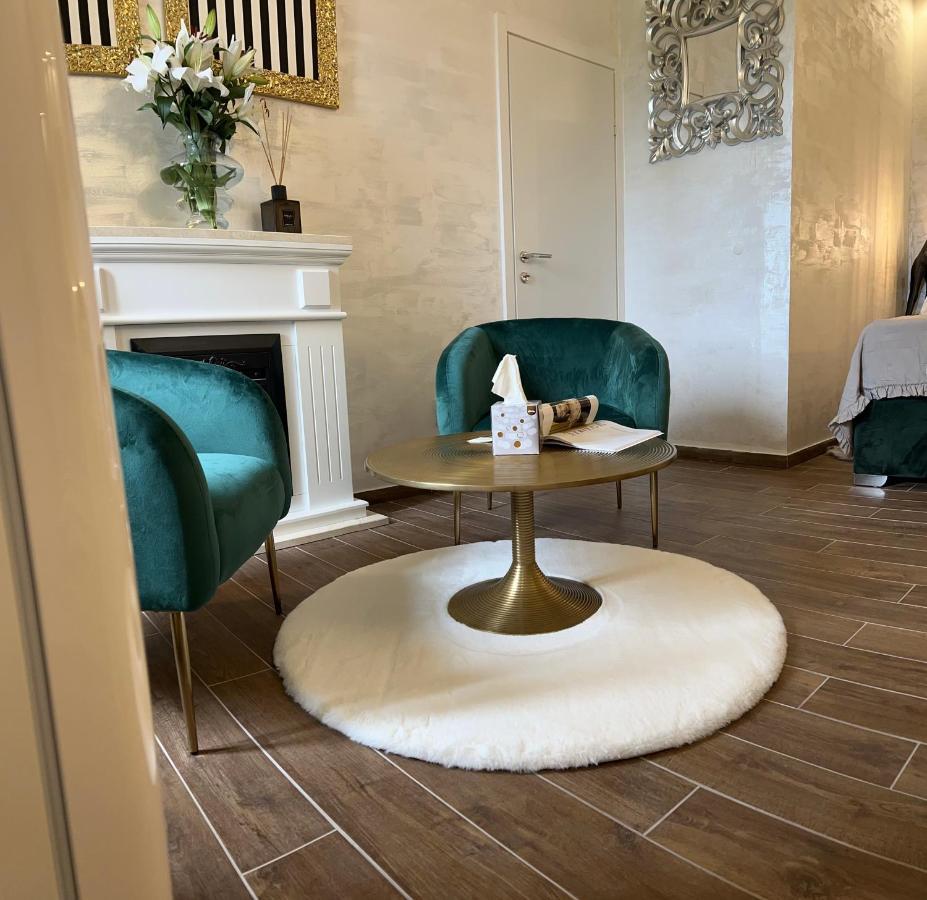 La Dolce Vita Luxury II Apartments With Best Free Private Parking In Center Pula Zewnętrze zdjęcie