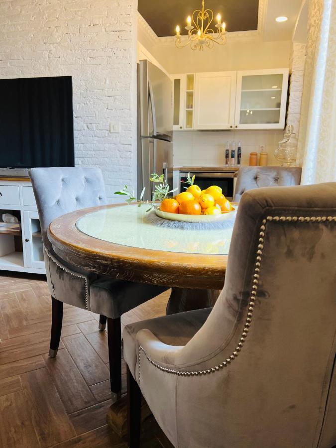 La Dolce Vita Luxury II Apartments With Best Free Private Parking In Center Pula Zewnętrze zdjęcie